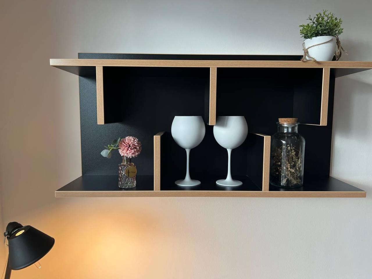 Cozy Modern Studio Next To Easy Side Galley Berlin Exterior photo